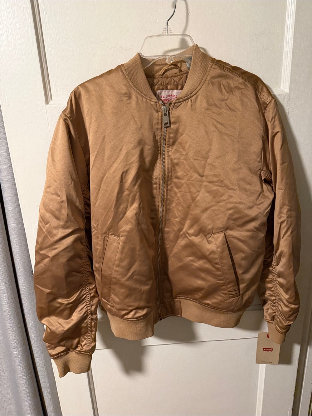 NWT Levi's Women’s Tan Satin-Look Relaxed Bomber Jacket Size Medium
